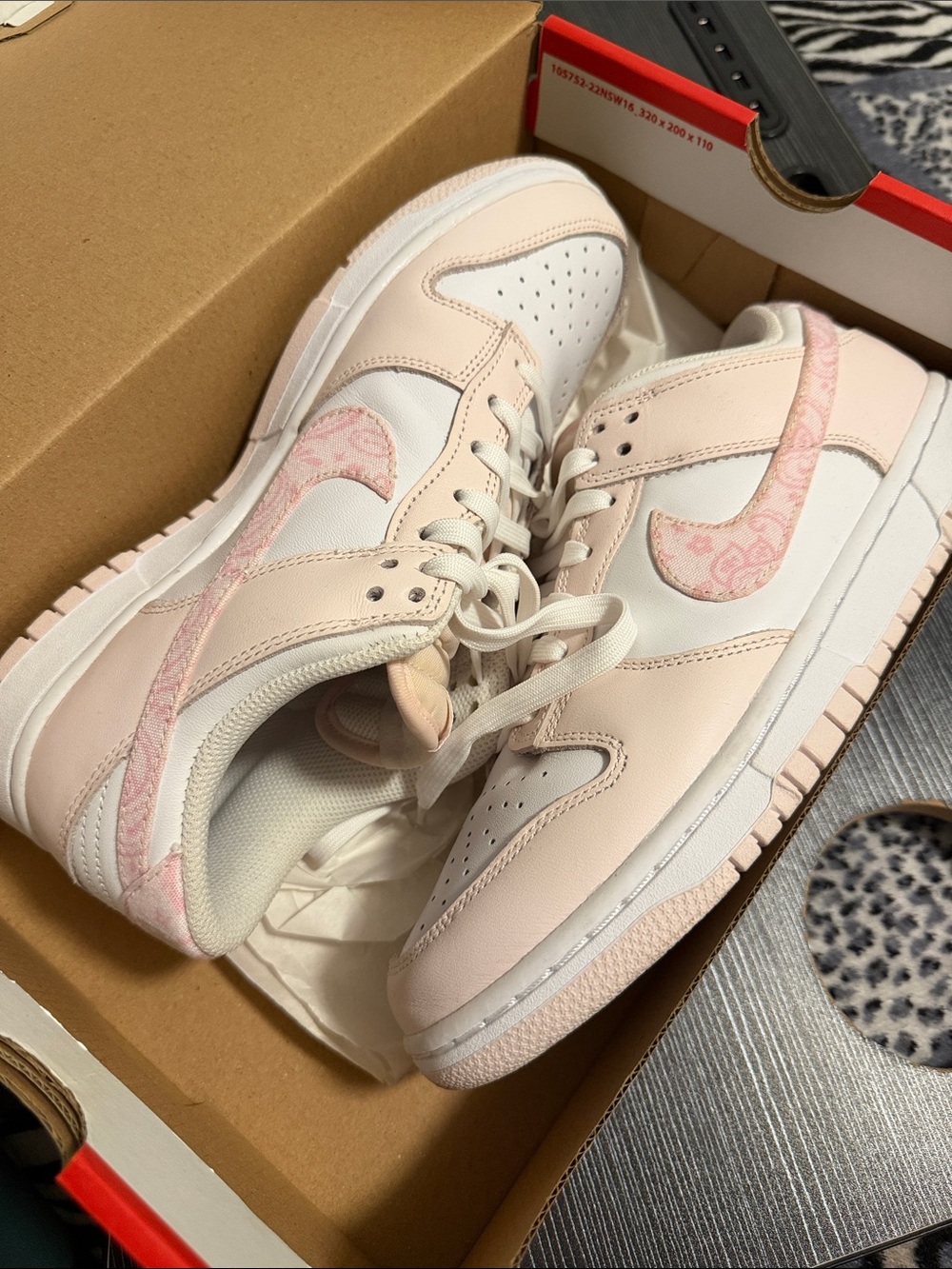 Nike Wmns Dunk Low 'Pink Paisley'